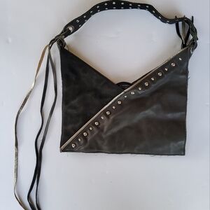 Trissino Leather bag, 80s style